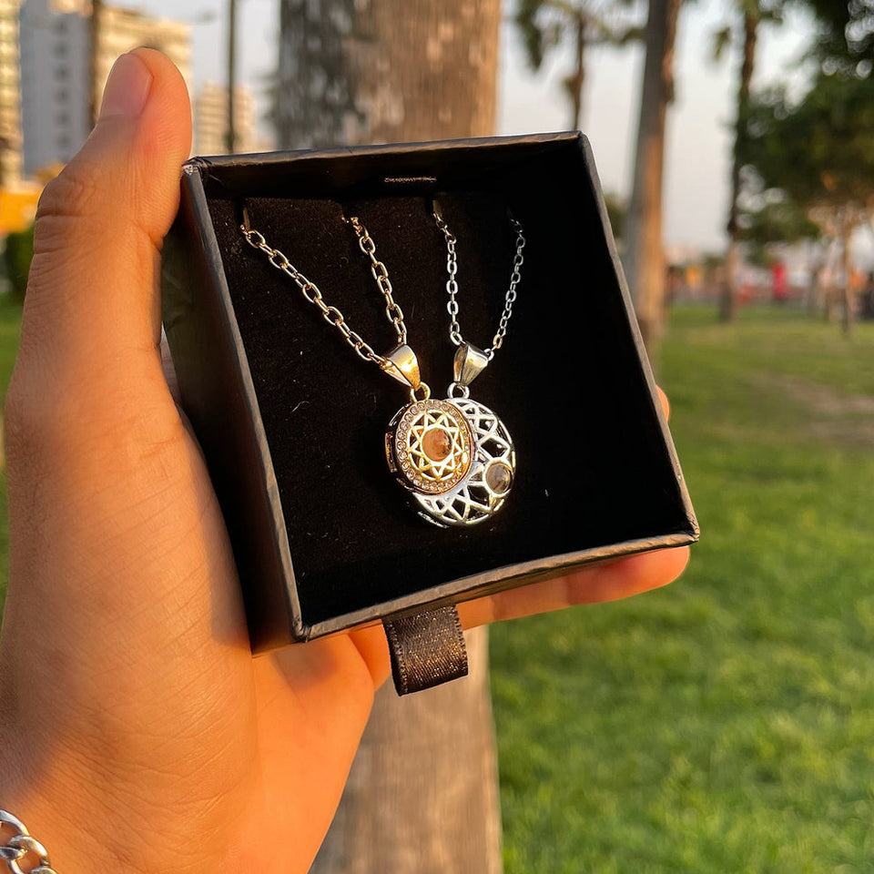 Collar sol y luna 100 idiomas (2x1)